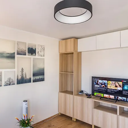 Old Town - Balcony, Location - By Rentujemy Apartmán