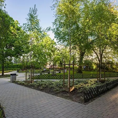 Old Town - Balcony, Location - By Rentujemy Apartmán Vratislav