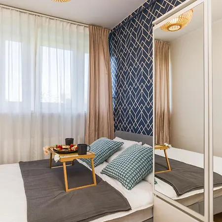 Old Town - Balcony, Location - By Rentujemy