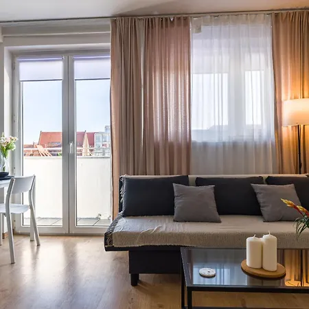 Old Town - Balcony, Location - By Rentujemy Lejlighed