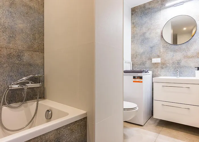 Old Town - Balcony, Location - By Rentujemy * Wroclaw